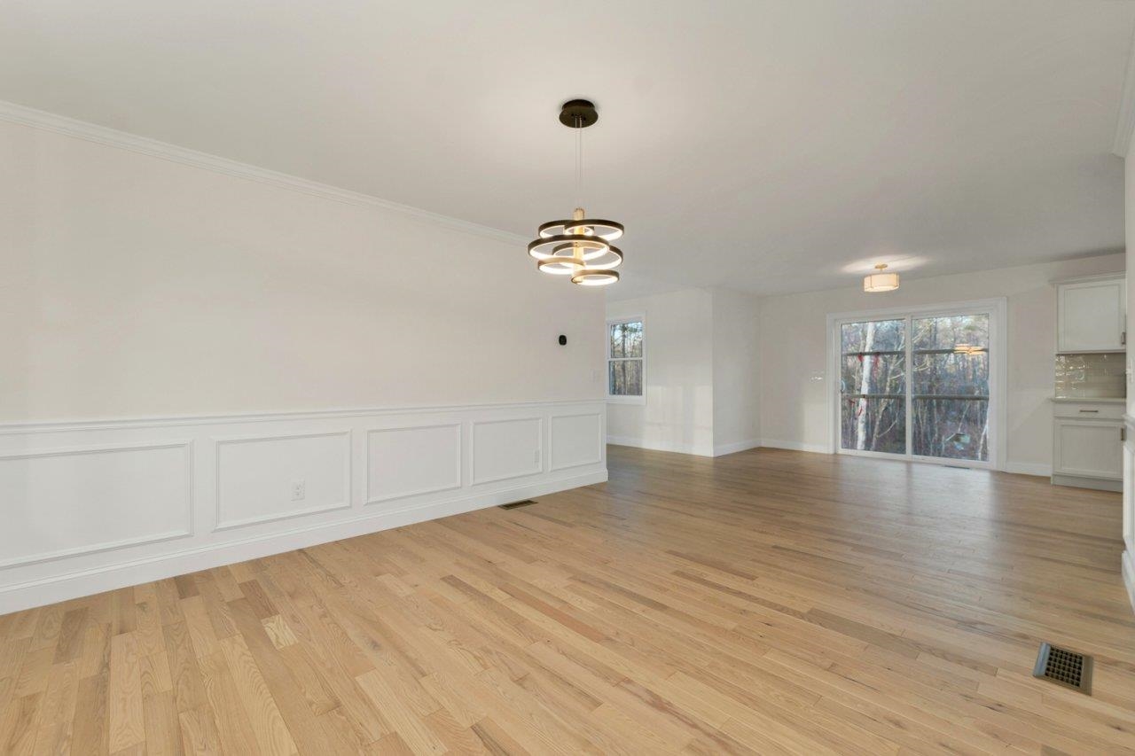 102 Laurel Road, Unit 30 Hooksett, NH 03106 - Photo 20 of 57