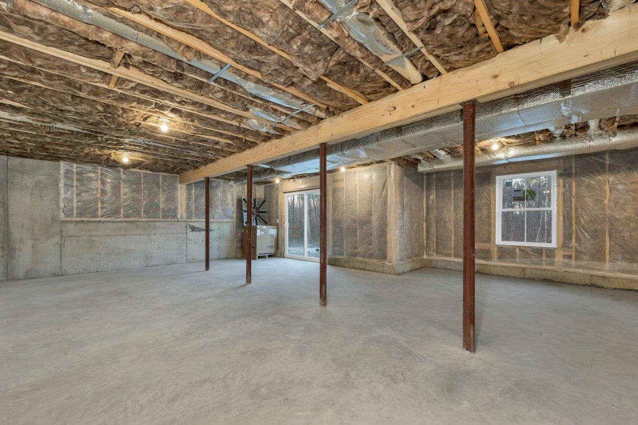 102 Laurel Road, Unit 30 Hooksett, NH 03106 - Photo 51 of 57