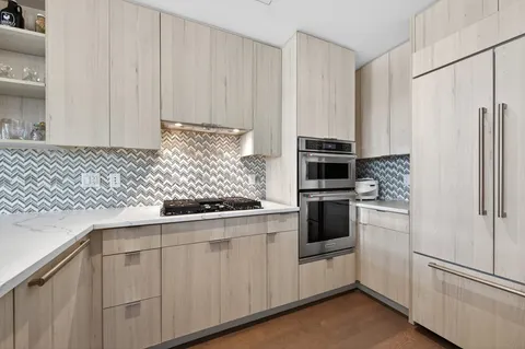 $1,249,000 | 800 Ave At Port Imperial, Unit 515, Weehawken, NJ 07086