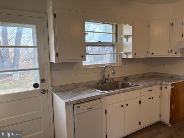 12020 Middlebrook Road Germantown, MD 20874 - Photo 13 of 34 a kitchen with appliances cabinets and a sink