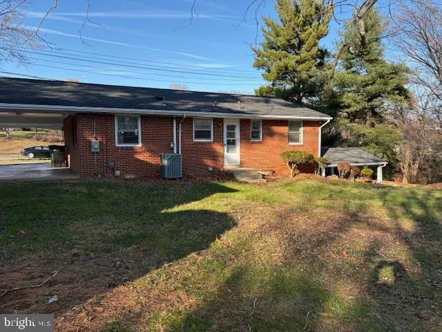 $585,000 | 12020 Middlebrook Road, Germantown, MD 20874