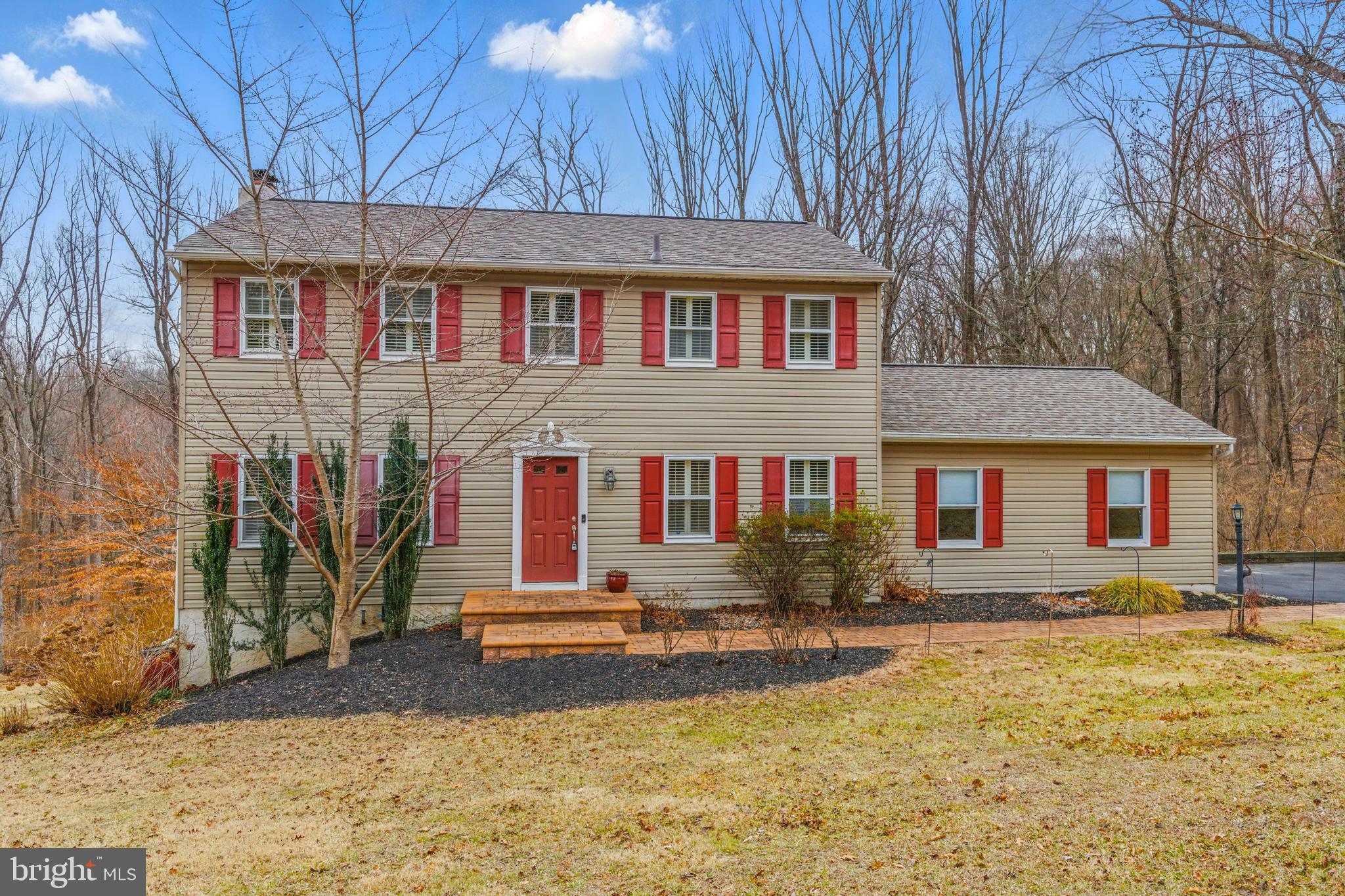 121 Ridgewood Circle Downingtown, PA 19335 - Photo 3 of 35 Gallery Image 3