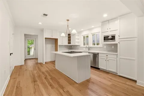 $329,900 | 231 West 8th Avenue, Covington, LA 70433