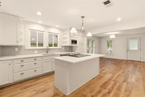 $329,900 | 231 West 8th Avenue, Covington, LA 70433