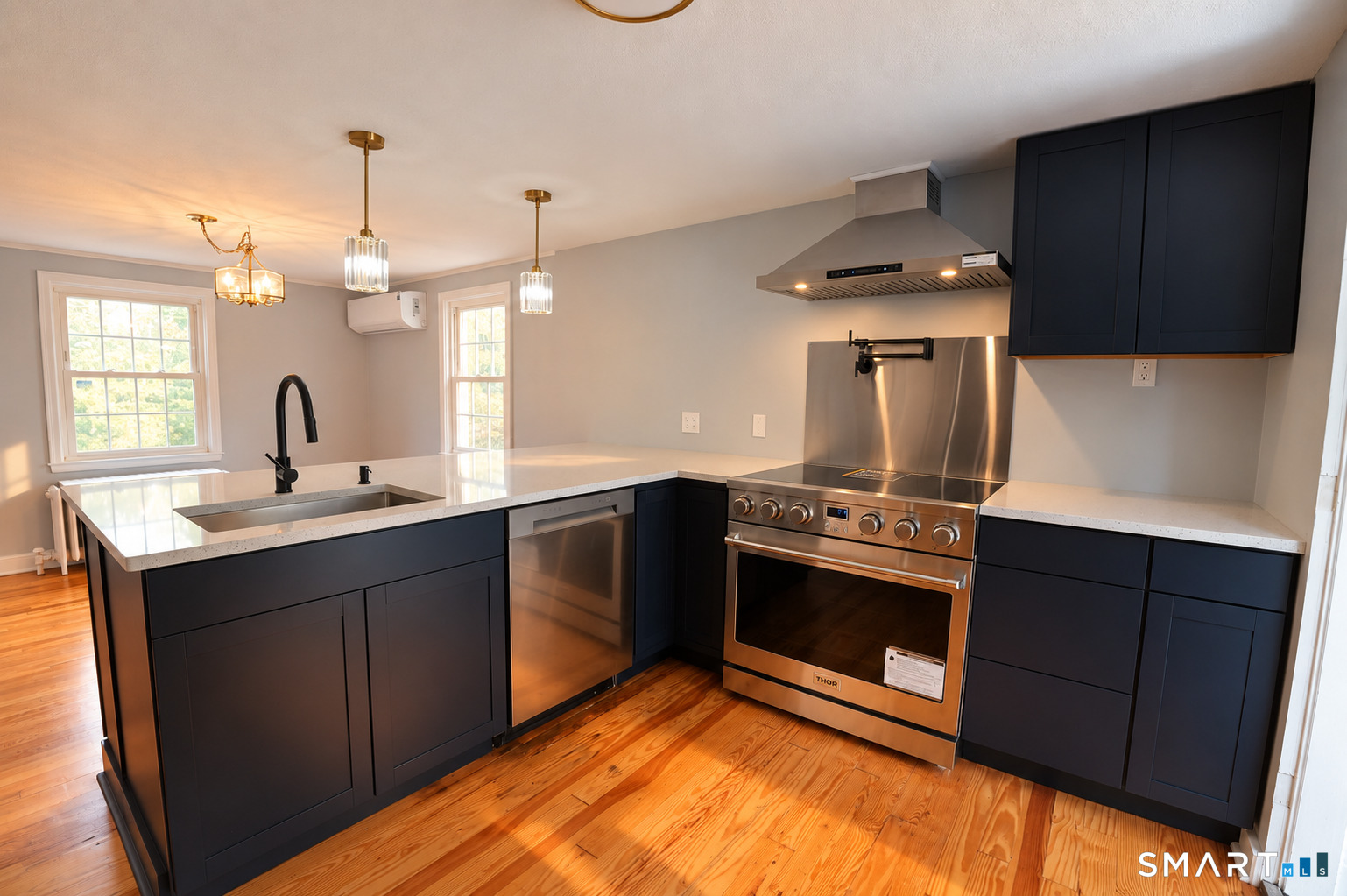 33 Byrd Road Wethersfield, CT 06109 - Photo 9 of 38 Gallery Image 9