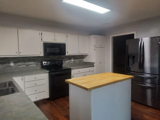 $459,900 | 333 Shannon Court Northwest, Fort Walton Beach, FL 32548