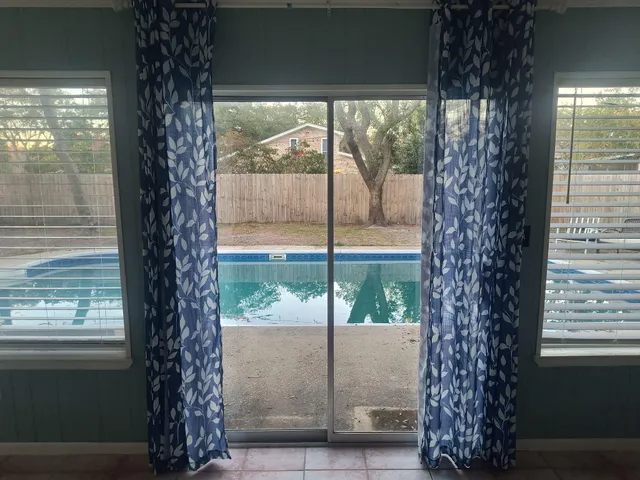 $459,900 | 333 Shannon Court Northwest, Fort Walton Beach, FL 32548