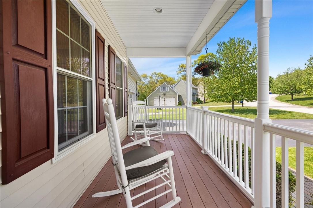 243 Cottrell Road Tiverton, RI 02878 - Photo 5 of 47