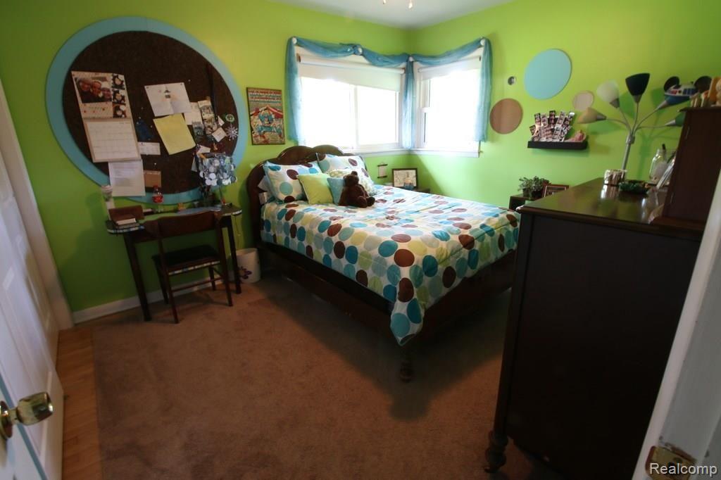 26432 Springland Street Farmington, MI 48334 - Photo 23 of 34