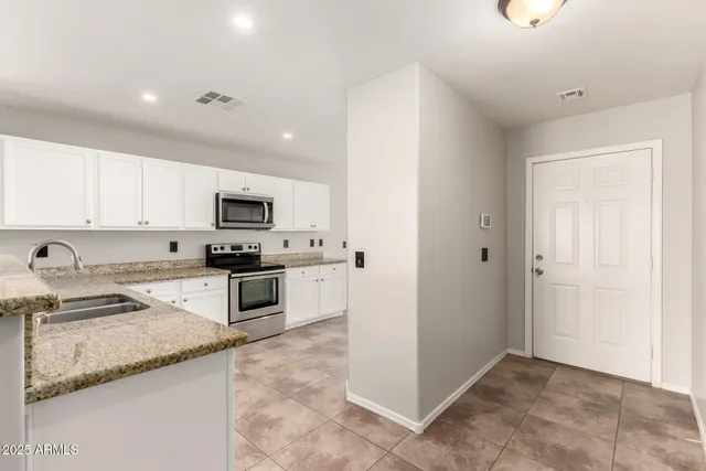 $270,000 | 264 West Taylor Avenue, Coolidge, AZ 85128