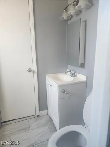 $2,200 | 1109 H Street, Las Vegas, NV 89106