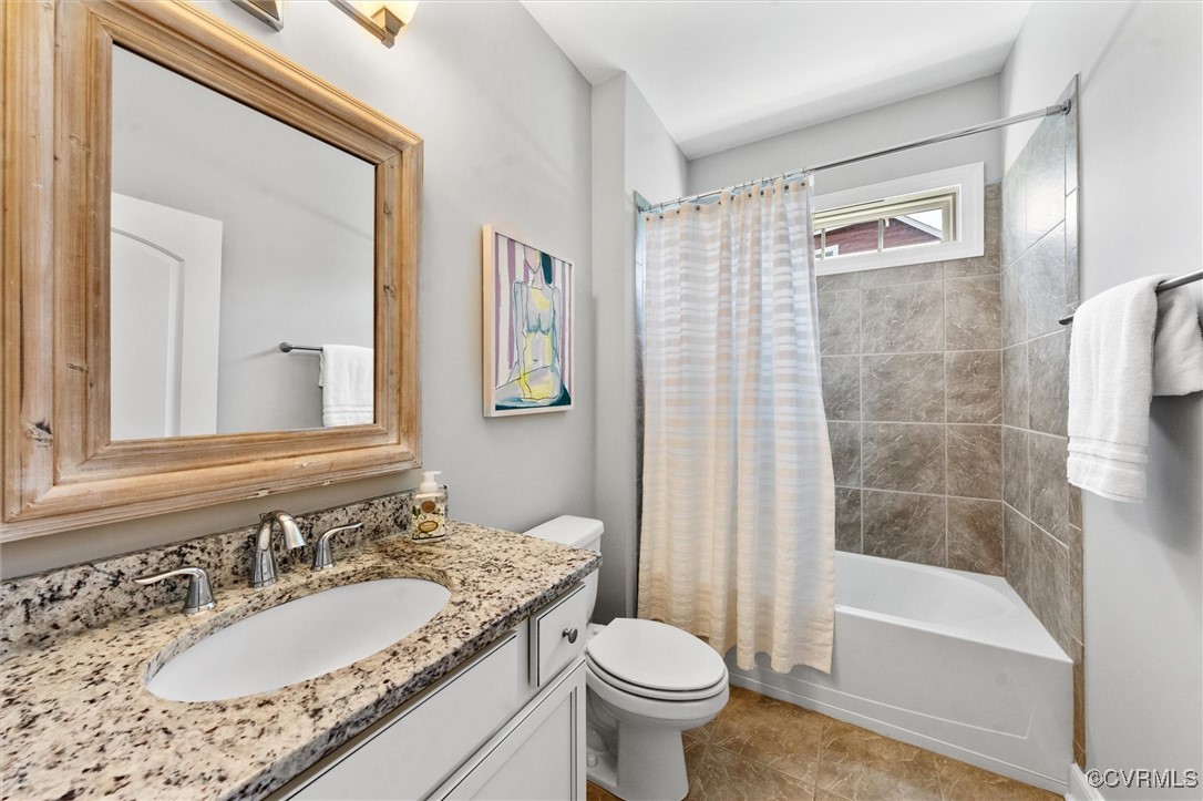 16336 Binley Road Midlothian, VA 23112 - Photo 9 of 50 1st Floor full bathroom