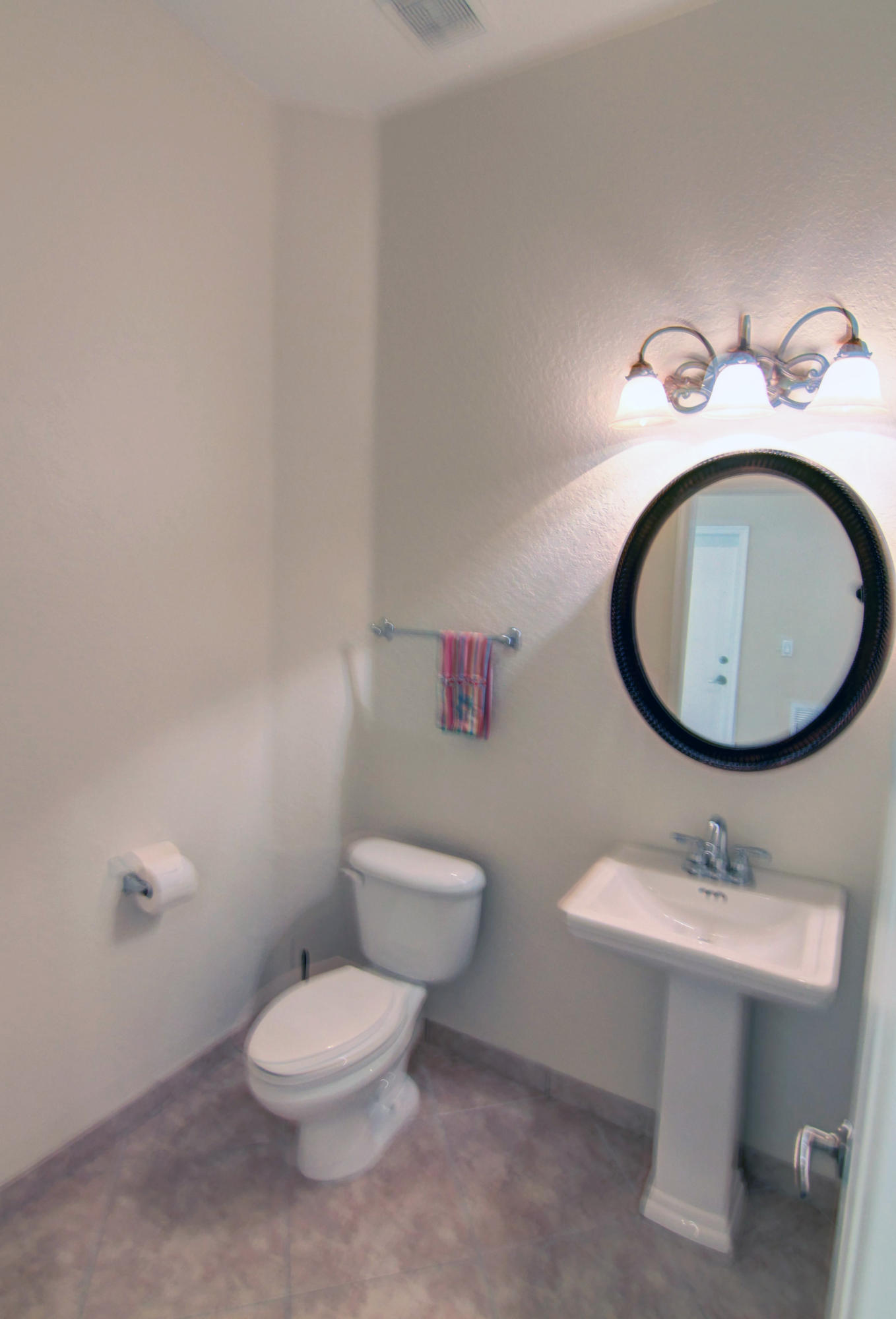 2968 Southeast Racoon Way Stuart, FL 34997 - Photo 15 of 19 aaGuestBath2