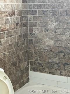 481 Hollister Avenue, Unit 2 Bridgeport, CT 06607 - Photo 4 of 6