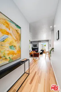 $697,000 | 1310 North Detroit Street, Unit 206, Los Angeles, CA 90046