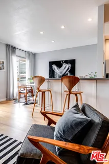 $697,000 | 1310 North Detroit Street, Unit 206, Los Angeles, CA 90046
