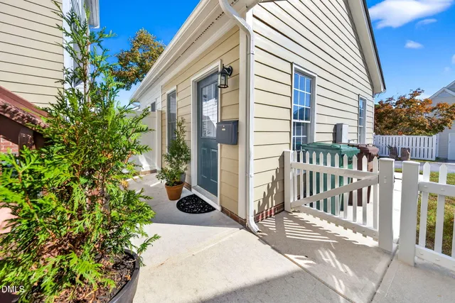 $350,000 | 204 Madison Grove Place, Cary, NC 27519