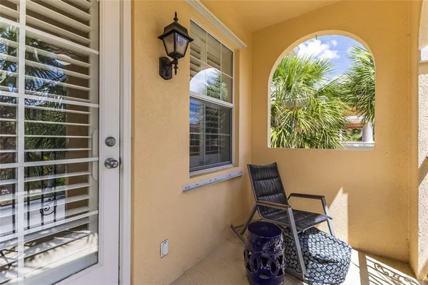 $2,800 | 1564 Napoli Drive West, Sarasota, FL 34232