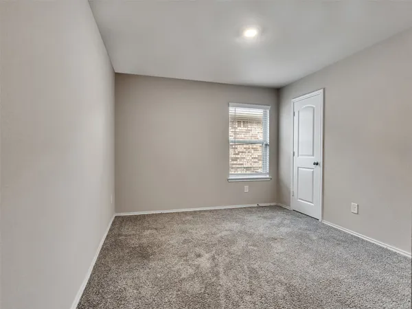 $2,100 | 2402 Ormes Forest Ln Spring, Spring, TX 77373