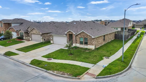 $2,100 | 2402 Ormes Forest Ln Spring, Spring, TX 77373