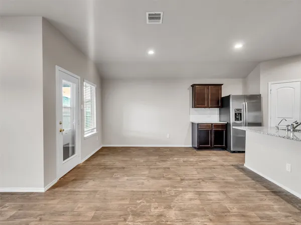 $2,100 | 2402 Ormes Forest Ln Spring, Spring, TX 77373