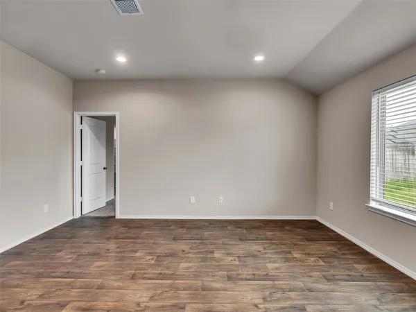 $2,100 | 2402 Ormes Forest Ln Spring, Spring, TX 77373