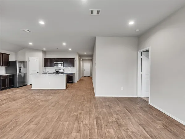 $2,100 | 2402 Ormes Forest Ln Spring, Spring, TX 77373