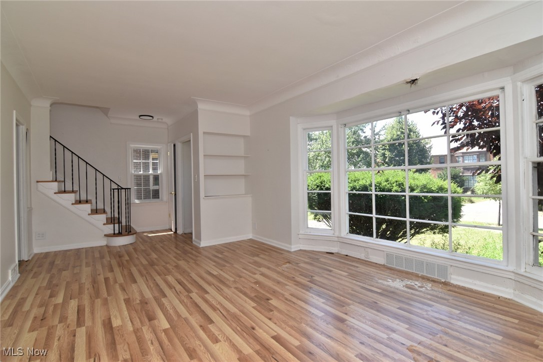 3639 Lindholm Road Cleveland, OH 44120 - Photo 3 of 30 Gallery Image 3