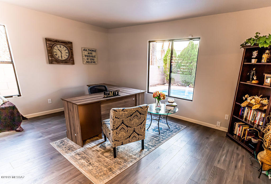 12555 North Copper Queen Way Tucson, AZ 85755 - Photo 29 of 42