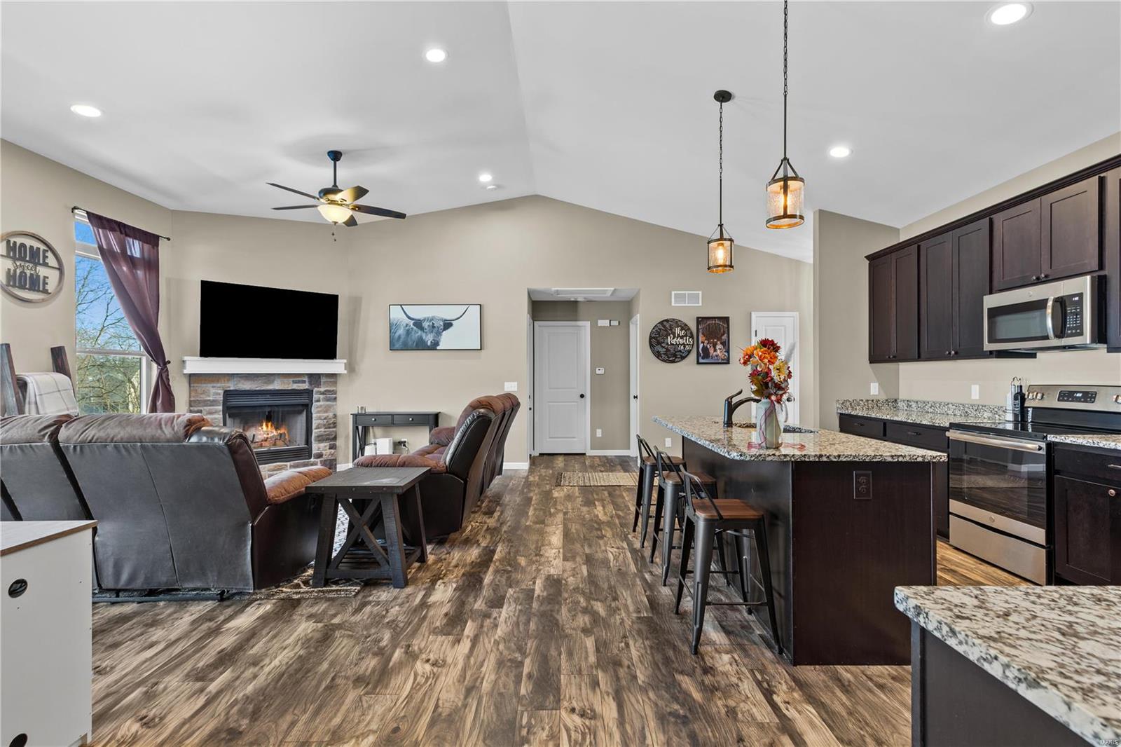810 Glen Eagle Drive Troy, MO 63379 - Photo 16 of 31
