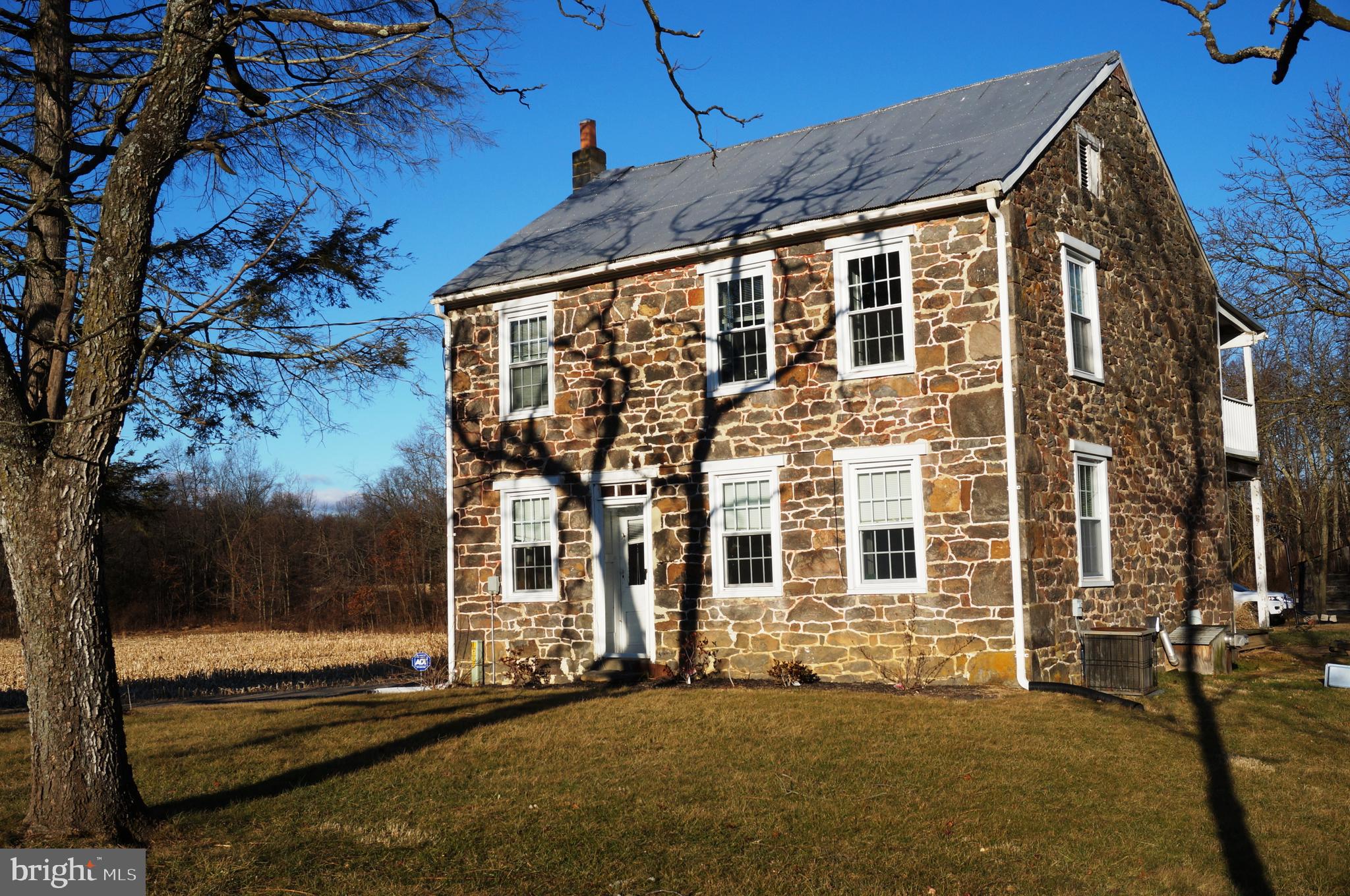 3372 York Road Gettysburg, PA 17325 - Photo 1 of 23