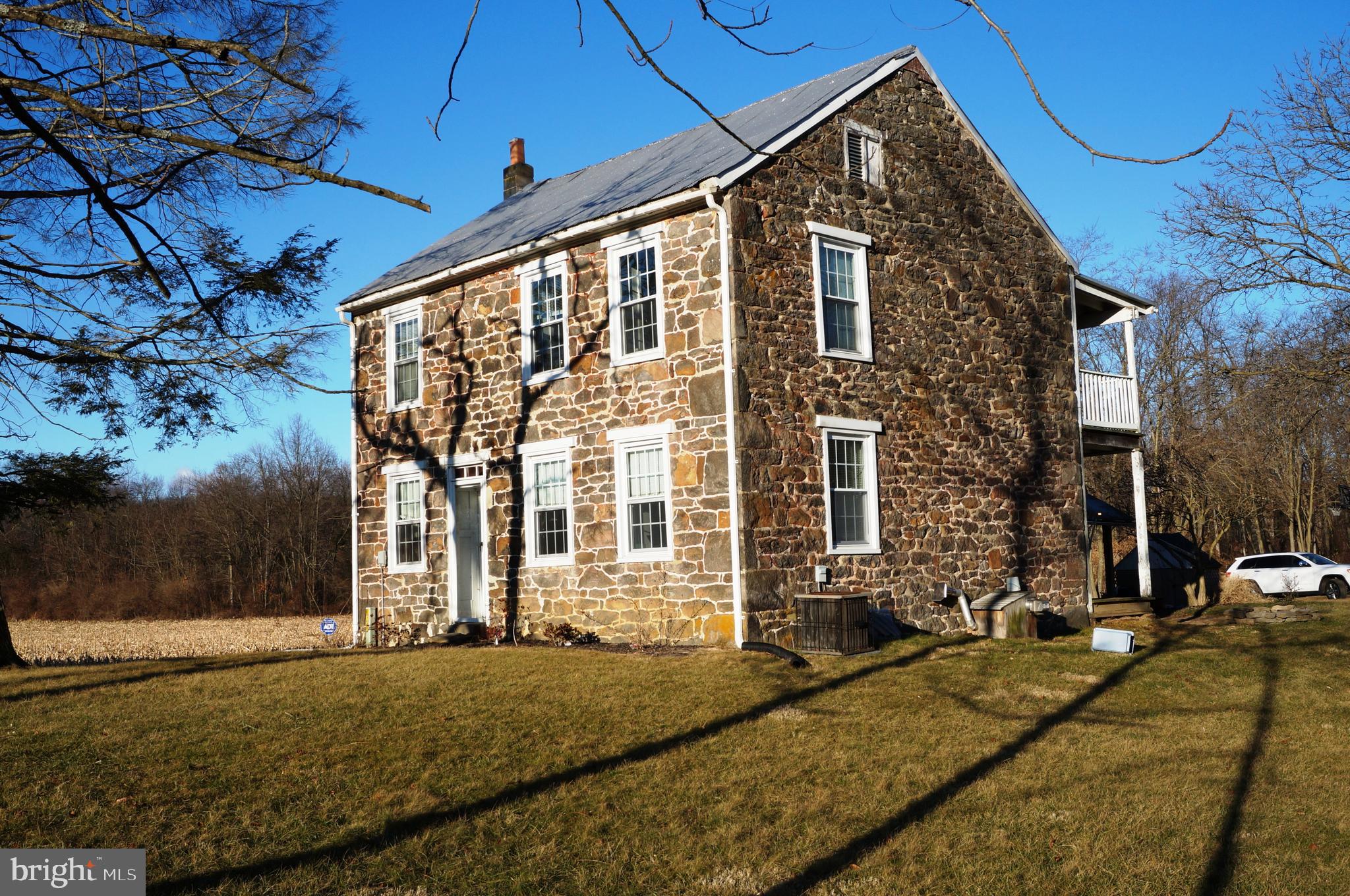 3372 York Road Gettysburg, PA 17325 - Photo 3 of 23