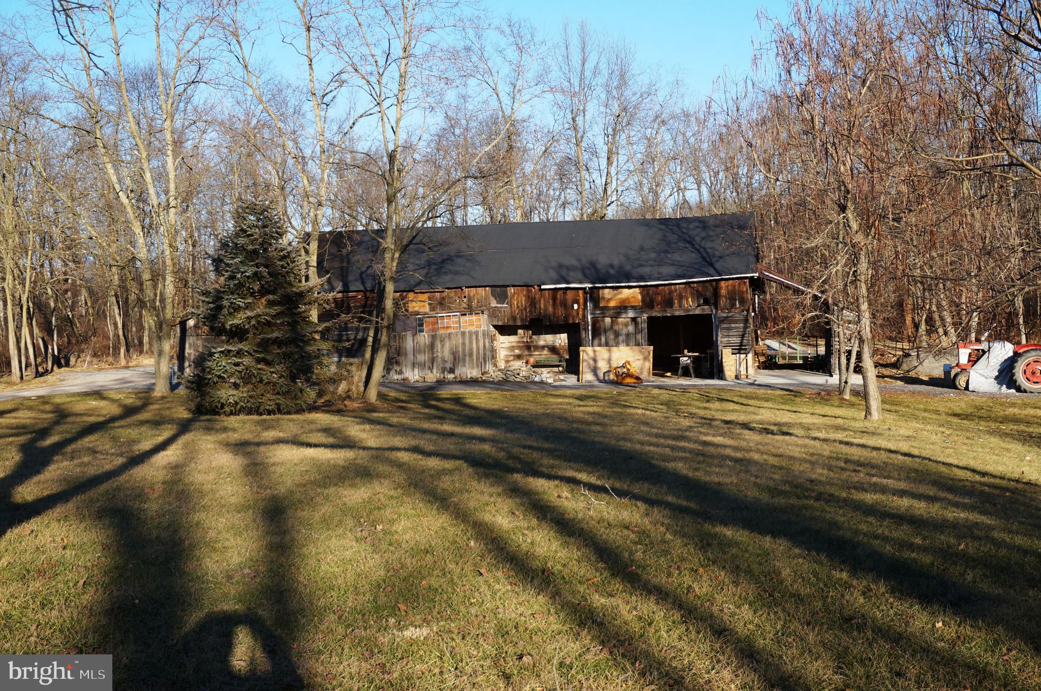 3372 York Road Gettysburg, PA 17325 - Photo 6 of 23