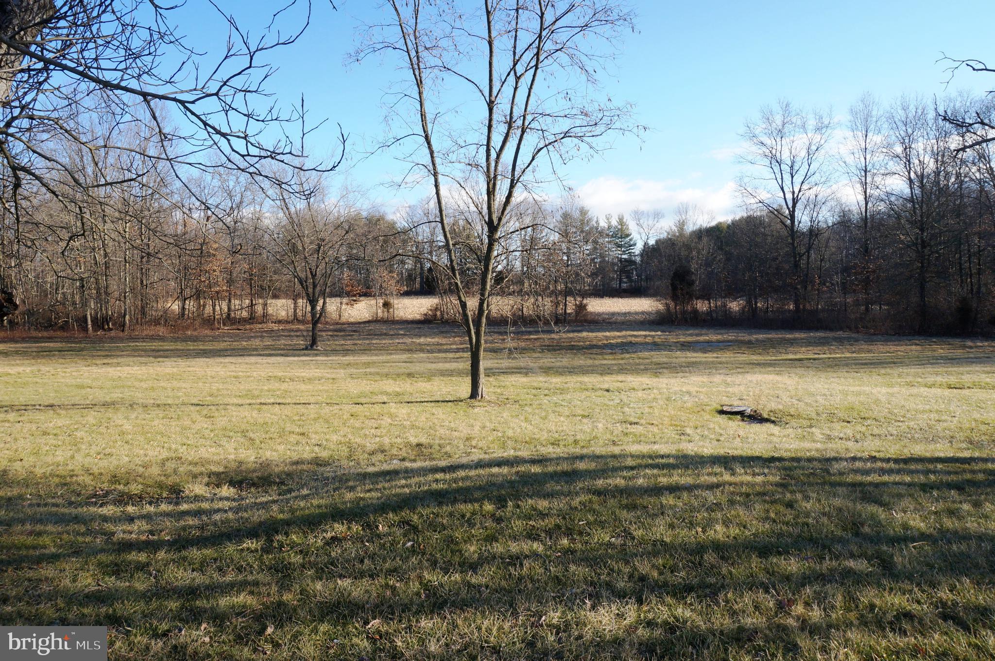 3372 York Road Gettysburg, PA 17325 - Photo 9 of 23