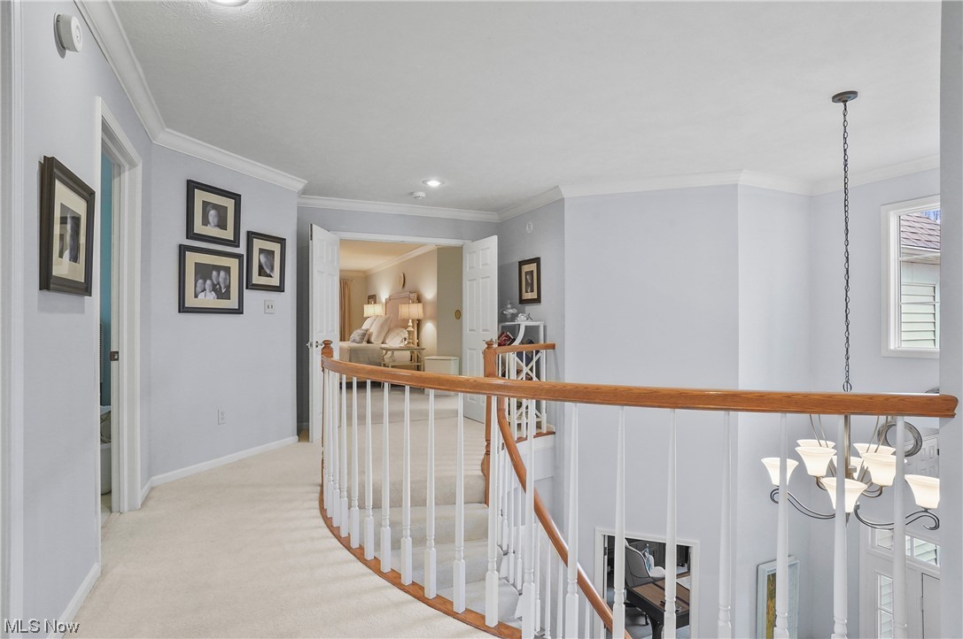 679 Sunridge Road Fairlawn, OH 44333 - Photo 19 of 40 2nd floor hallway