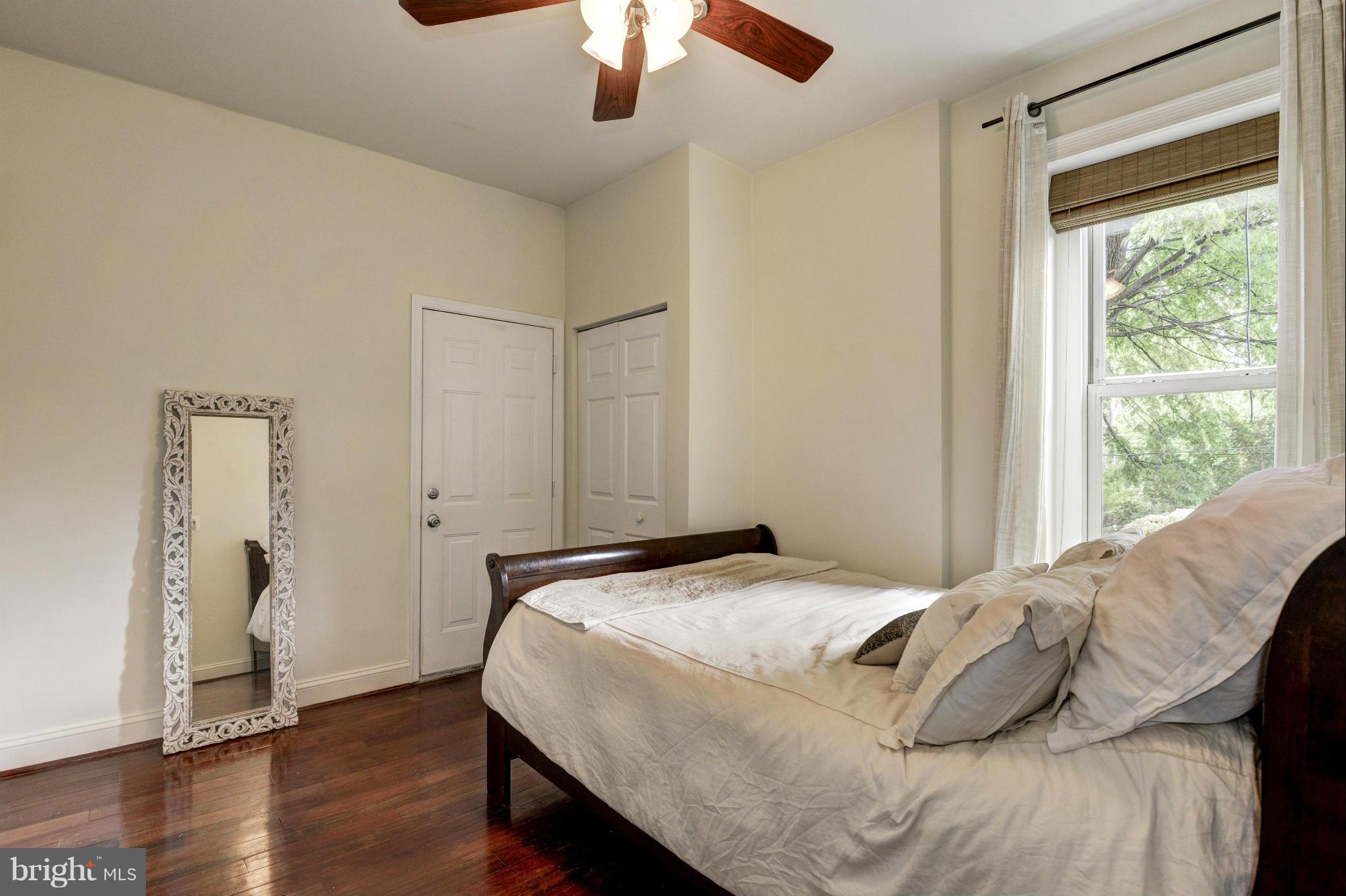 424 Ridge Street Northwest, Unit 4 Washington, DC 20001 - Photo 19 of 30 Bedroom