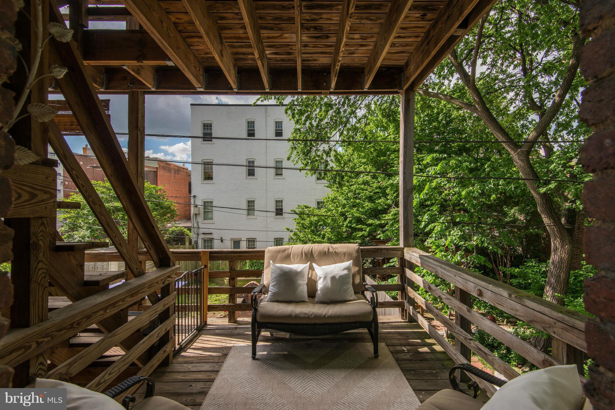 424 Ridge Street Northwest, Unit 4 Washington, DC 20001 - Photo 22 of 30 Exterior (Rear)