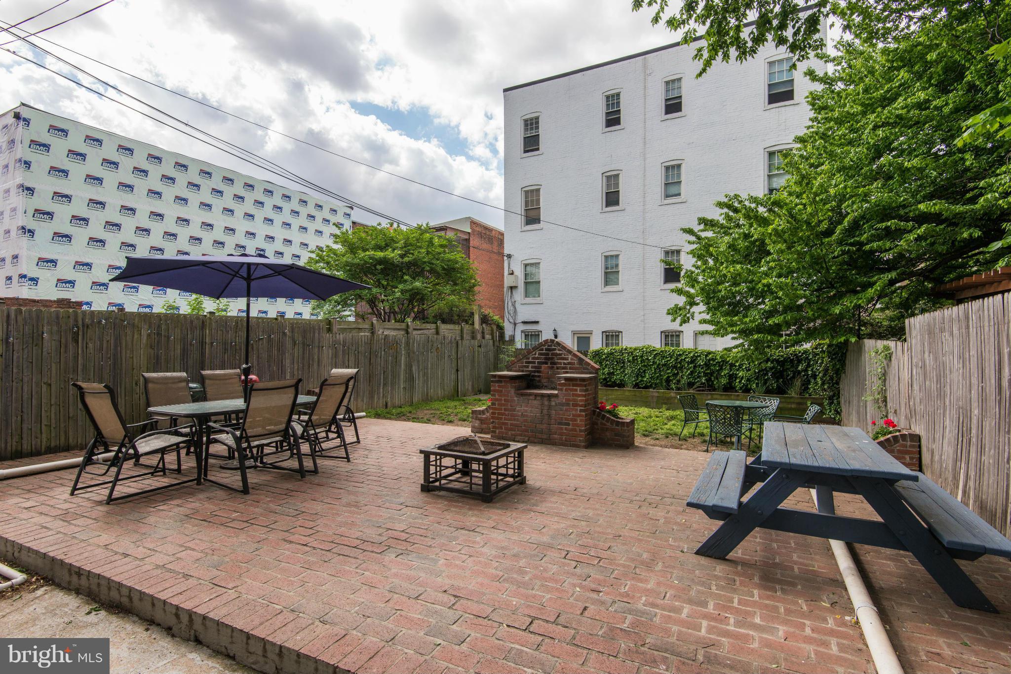 424 Ridge Street Northwest, Unit 4 Washington, DC 20001 - Photo 27 of 30 Exterior (General)