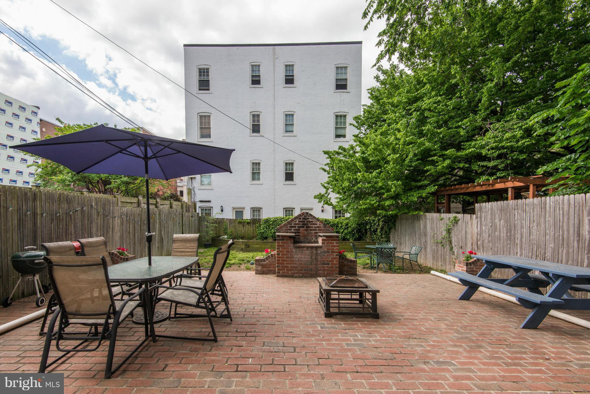 424 Ridge Street Northwest, Unit 4 Washington, DC 20001 - Photo 28 of 30 Exterior (Rear)
