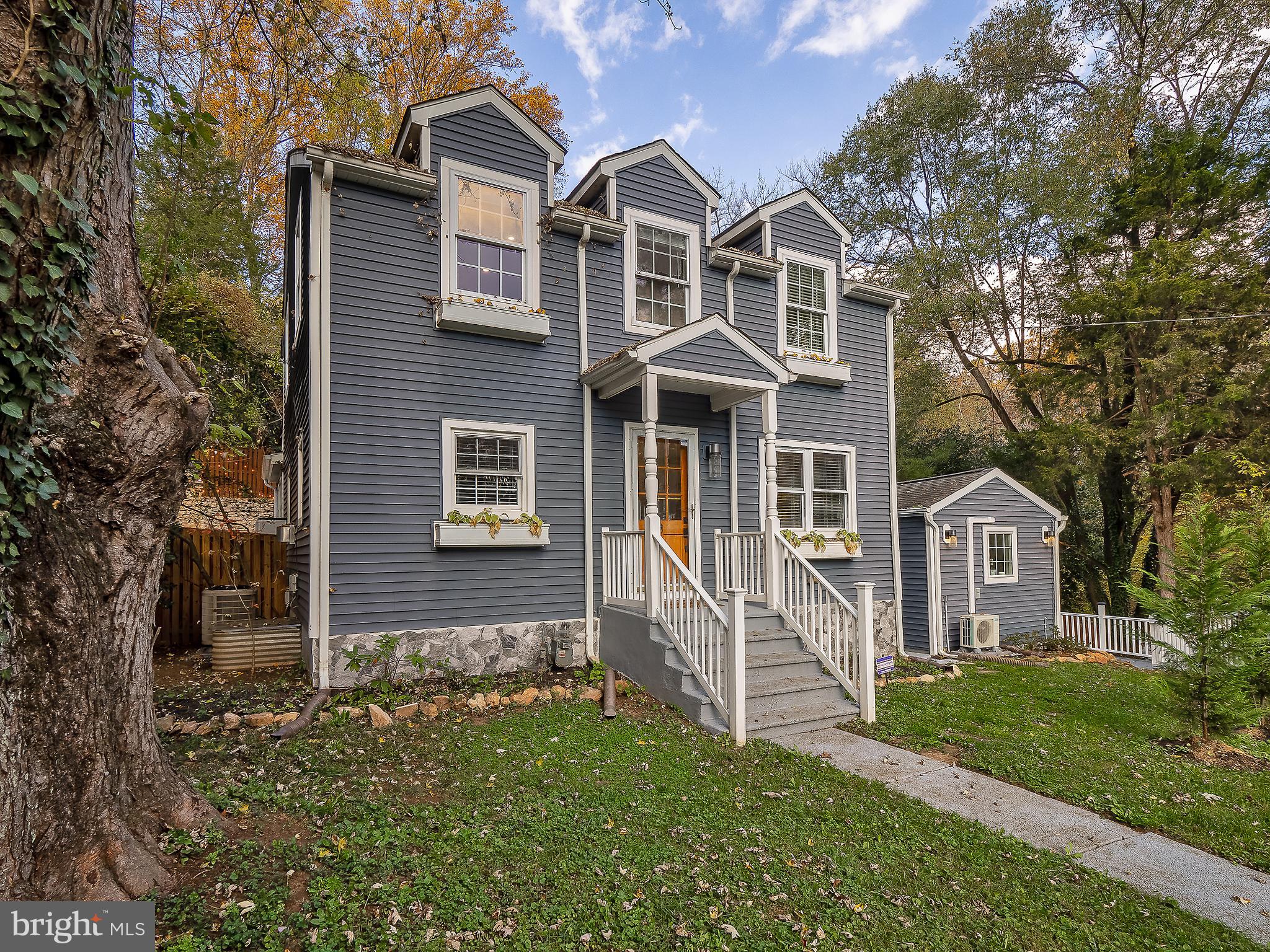 4201 Garrett Park Road Silver Spring, MD 20906 - Photo 1 of 56