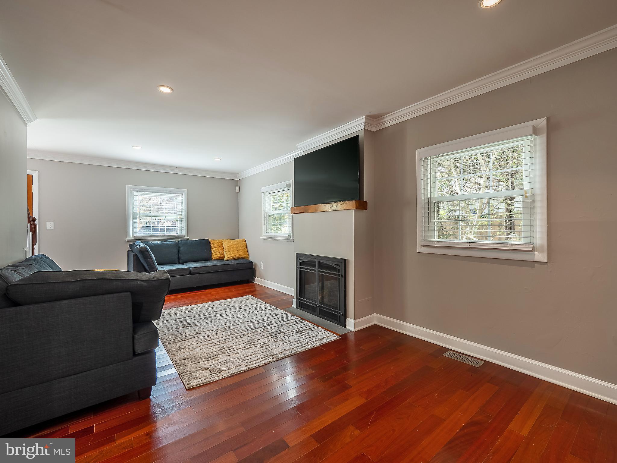 4201 Garrett Park Road Silver Spring, MD 20906 - Photo 26 of 56