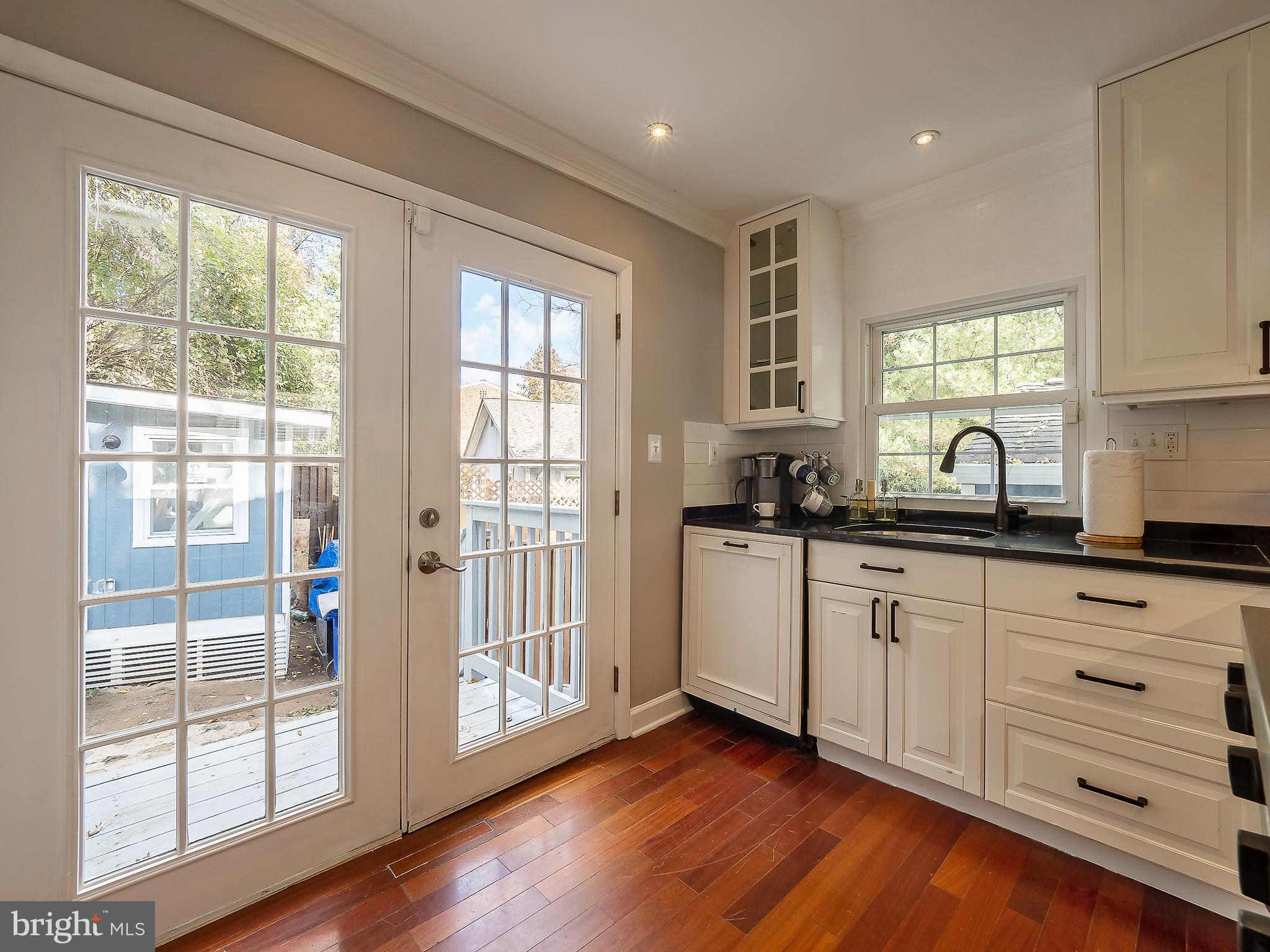 4201 Garrett Park Road Silver Spring, MD 20906 - Photo 31 of 56