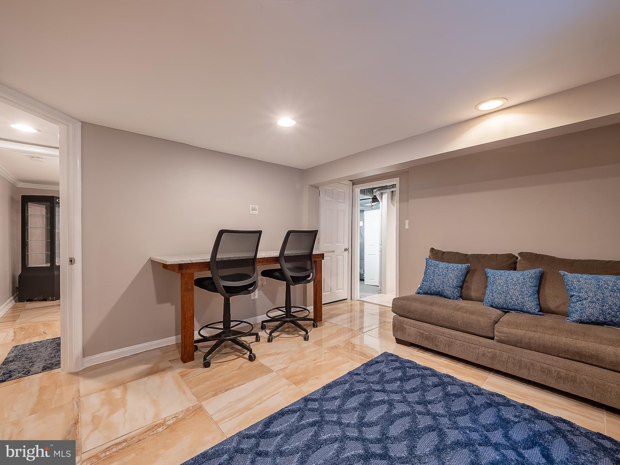 4201 Garrett Park Road Silver Spring, MD 20906 - Photo 6 of 56