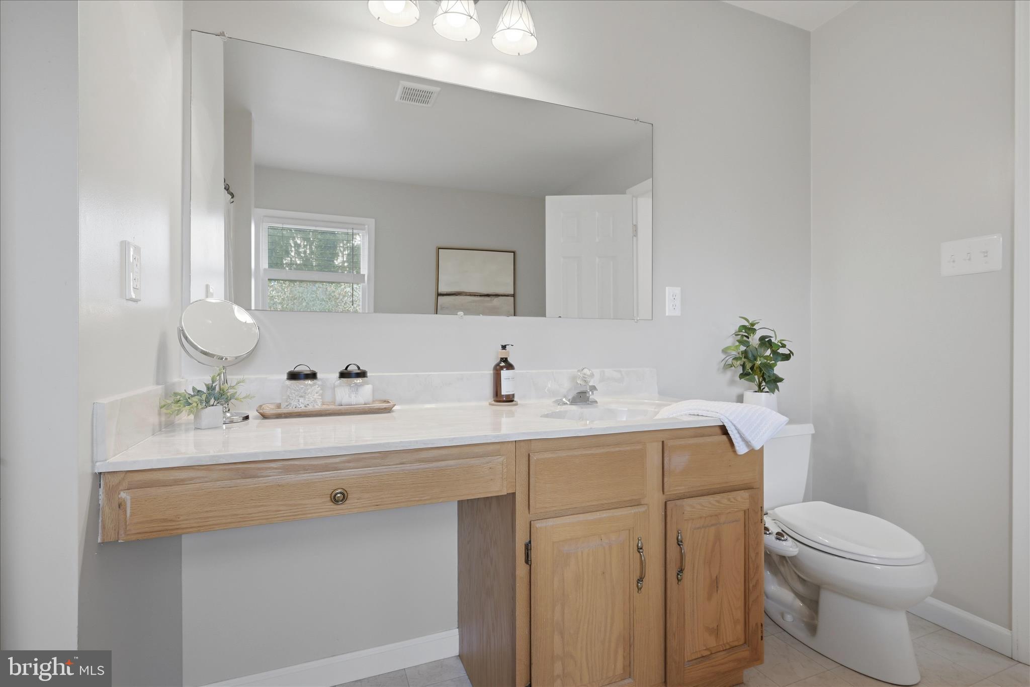 845 Whitmer Road Shenandoah Junction, WV 25442 - Photo 27 of 52 Primary Bathroom