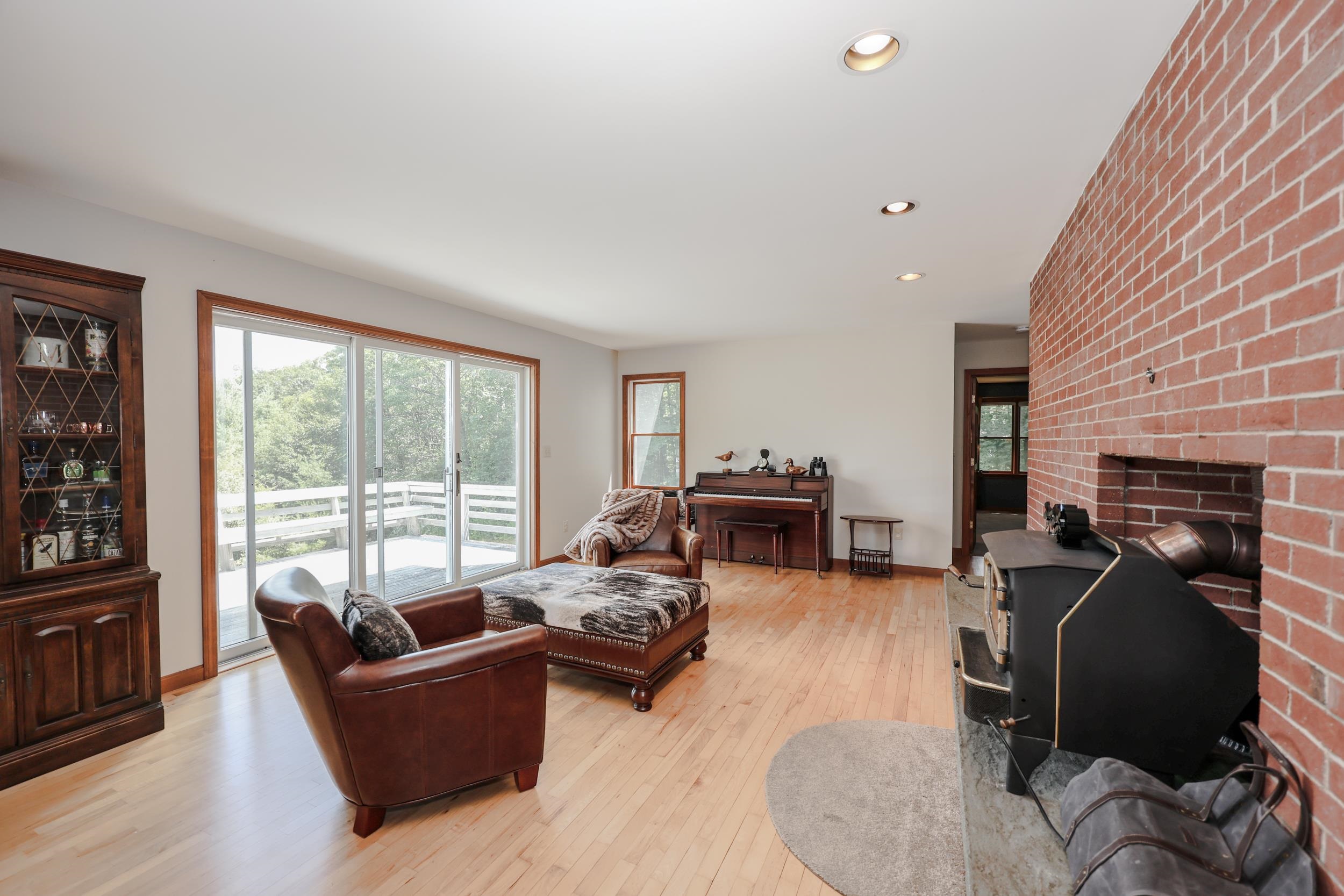 152 Middle Road Hancock, NH 03449 - Photo 8 of 60