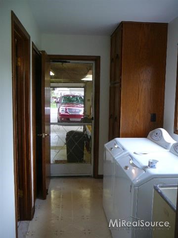 31155694-4.JPG