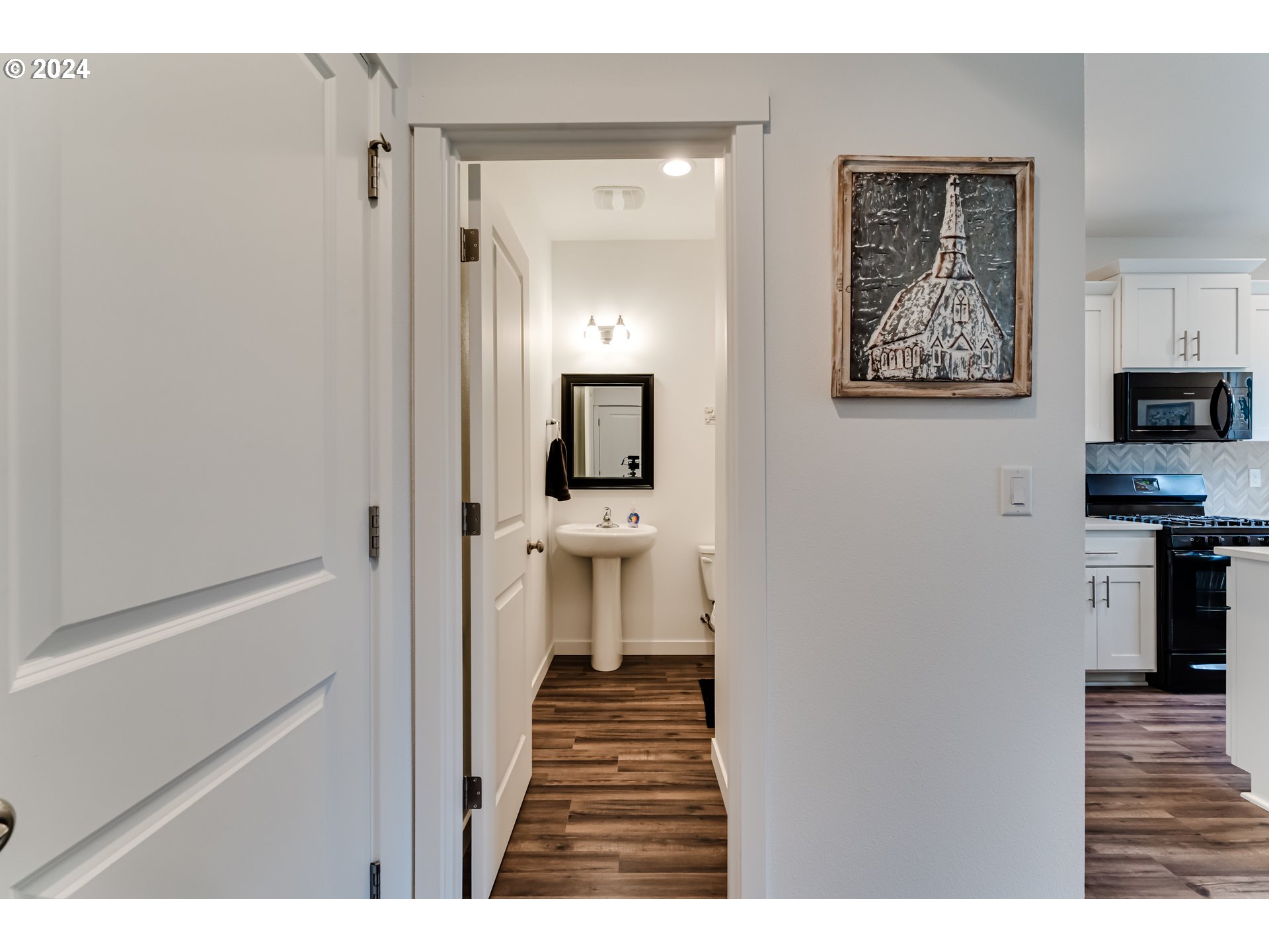 2583 Fieldcress Road Eugene, OR 97403 - Photo 16 of 39 Gallery Image 16