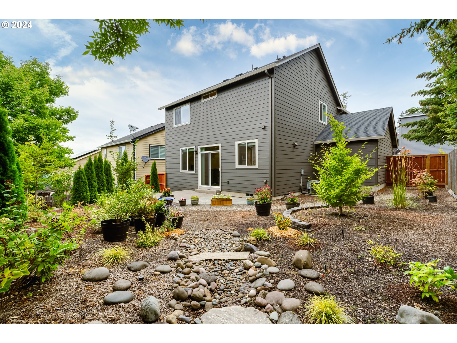 2583 Fieldcress Road Eugene, OR 97403 - Photo 36 of 39 Gallery Image 36