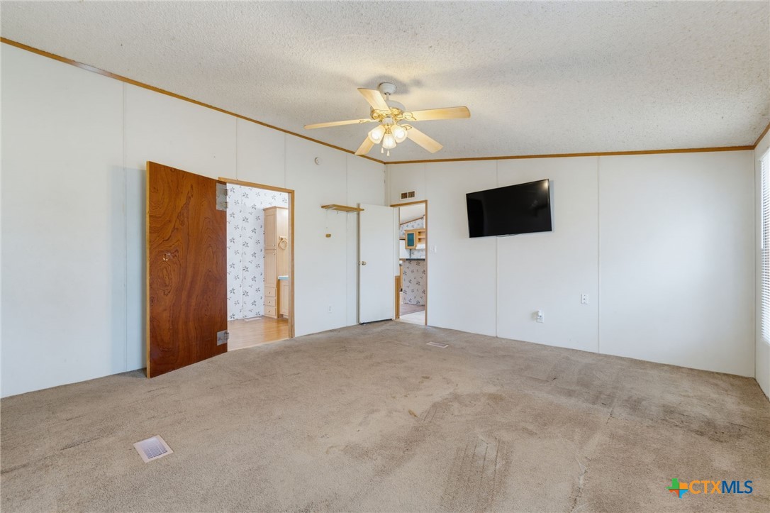 1506 Quail Point Drive Kempner, TX 76539 - Photo 13 of 32
