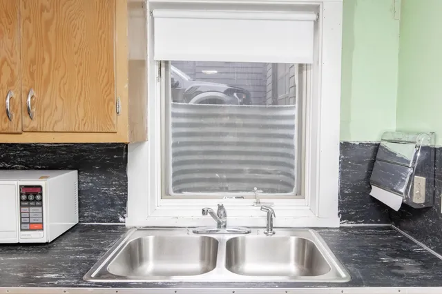 $105,000 | 723 13th Street North, Moorhead, MN 56560